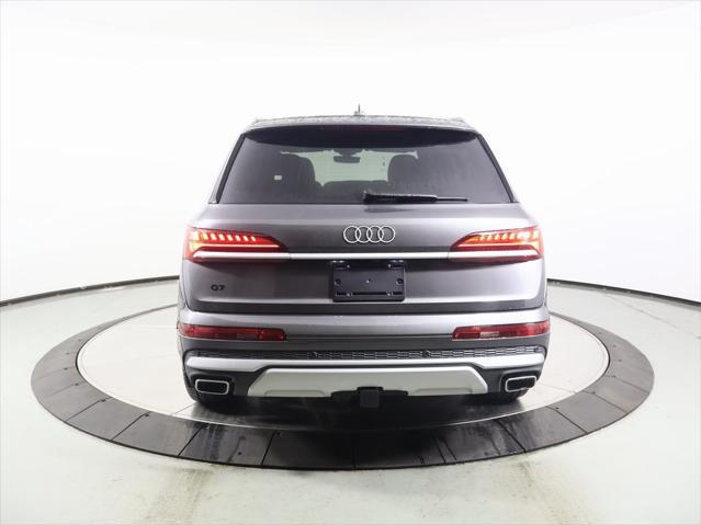 new 2025 Audi Q7 car, priced at $81,785