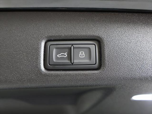 new 2025 Audi Q5 car, priced at $64,380