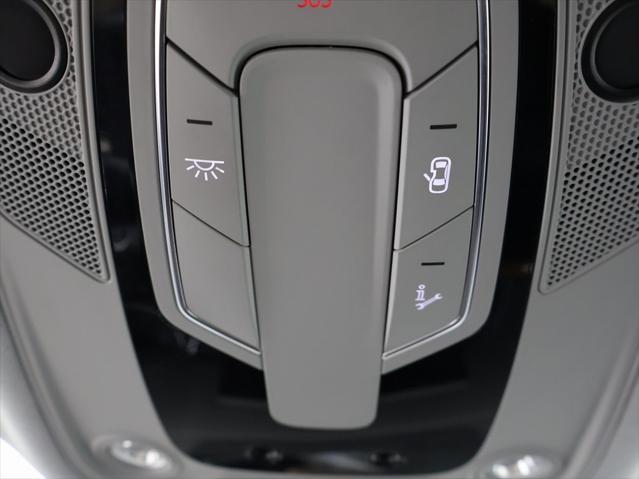 used 2024 Audi Q5 e car, priced at $47,990