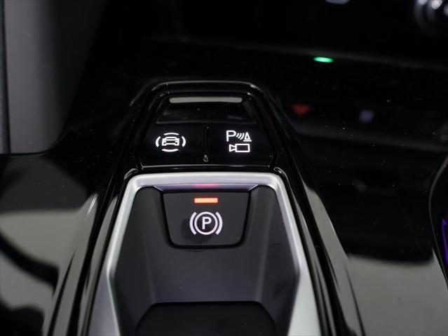 new 2025 Audi Q5 car, priced at $61,105