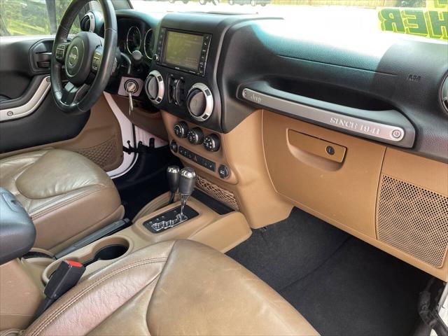 used 2015 Jeep Wrangler Unlimited car, priced at $18,888