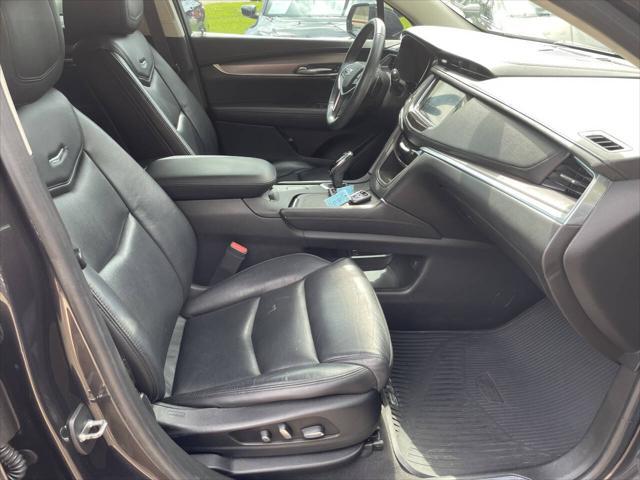 used 2017 Cadillac XT5 car, priced at $14,444