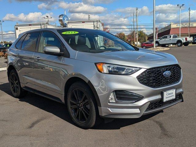 used 2024 Ford Edge car, priced at $31,795