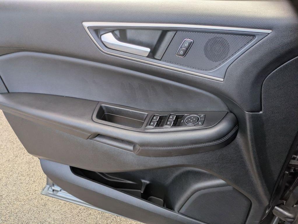 used 2022 Ford Edge car, priced at $27,295