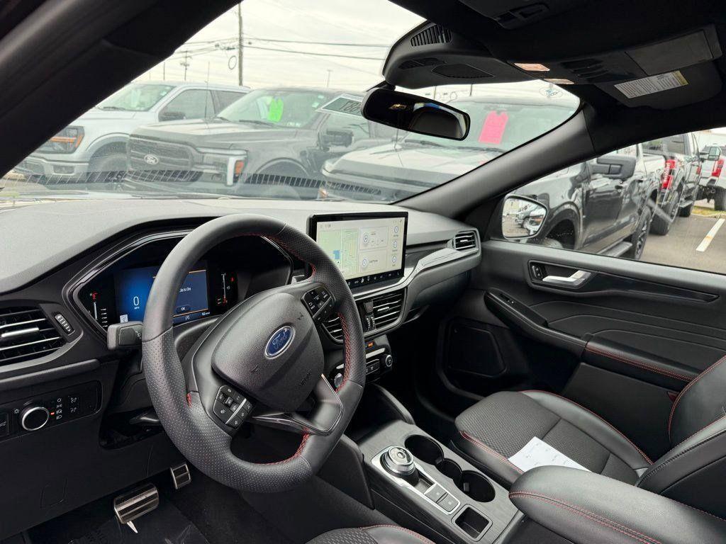 used 2023 Ford Escape car, priced at $26,295