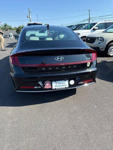 used 2022 Hyundai Sonata Hybrid car, priced at $25,495