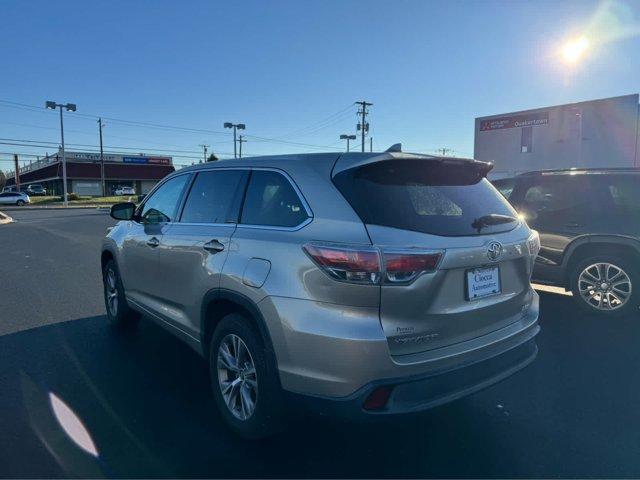 used 2016 Toyota Highlander car, priced at $16,995