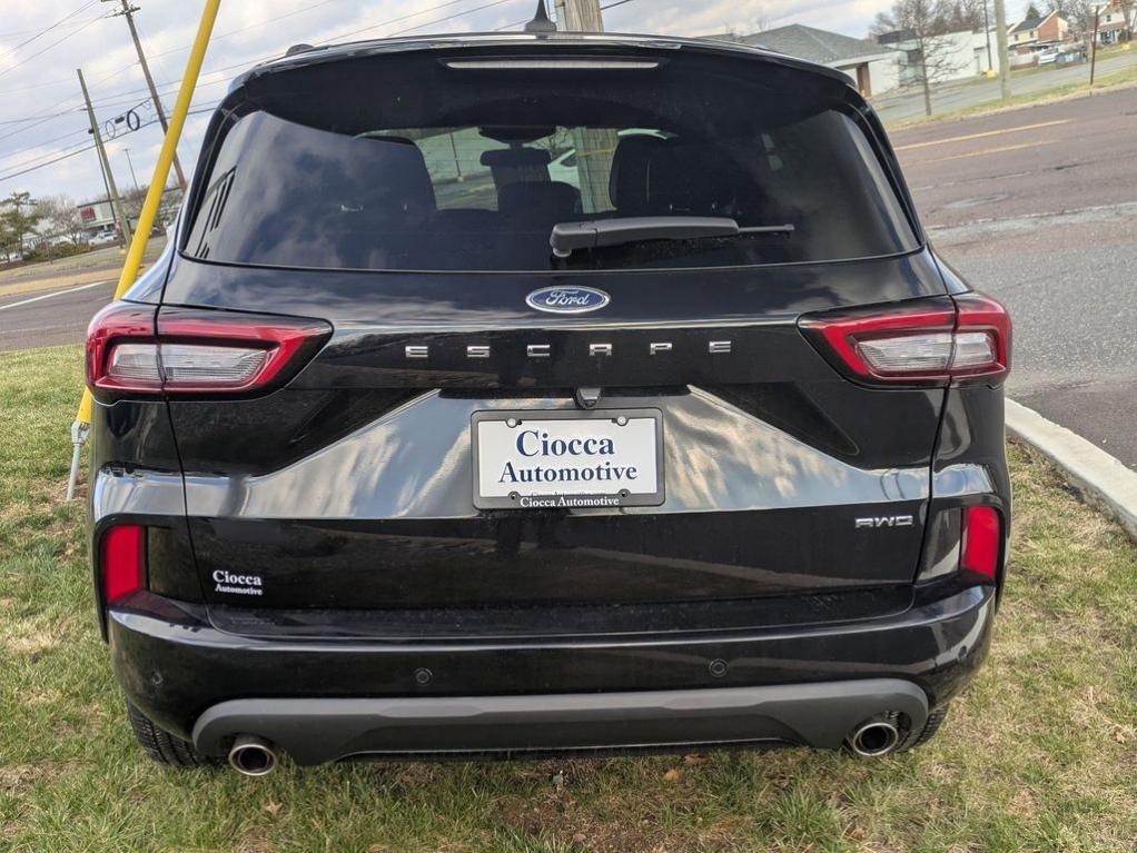 used 2023 Ford Escape car, priced at $26,995