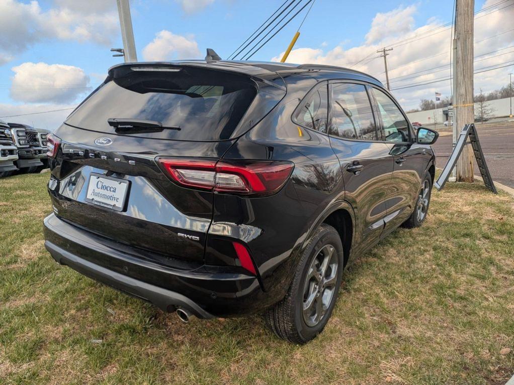 used 2023 Ford Escape car, priced at $26,995