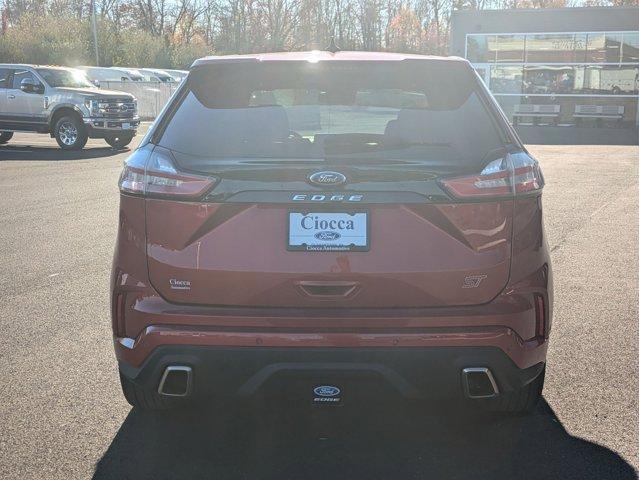 used 2024 Ford Edge car, priced at $35,995