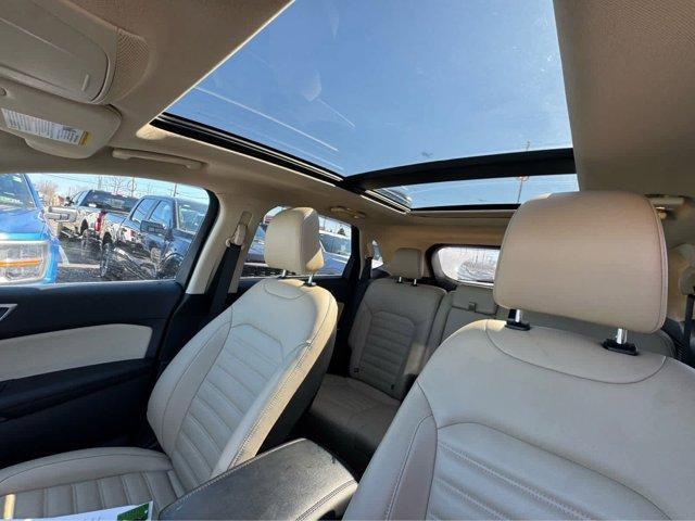 used 2022 Ford Edge car, priced at $25,890