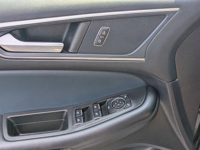 used 2022 Ford Edge car, priced at $20,995