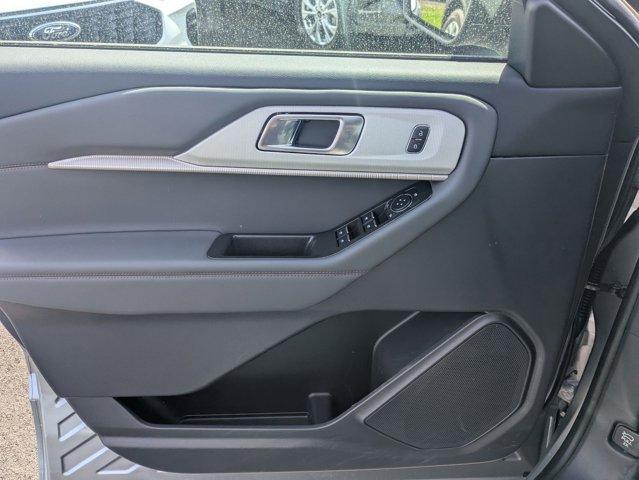 used 2025 Ford Explorer car, priced at $40,255
