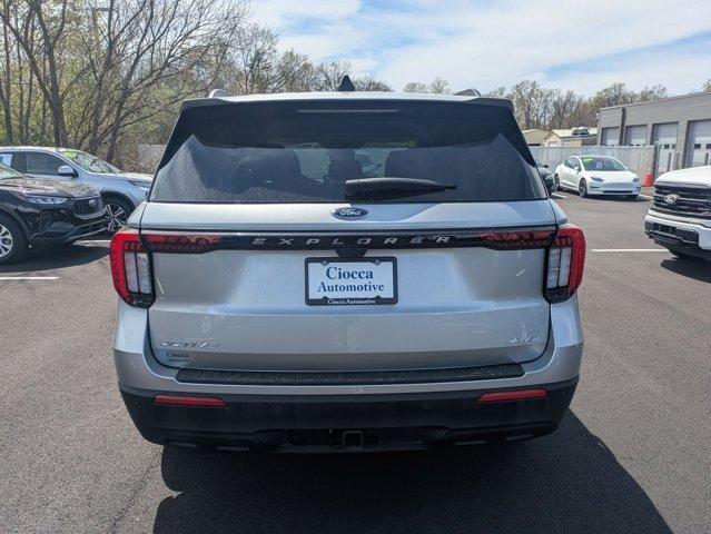 used 2025 Ford Explorer car, priced at $40,255