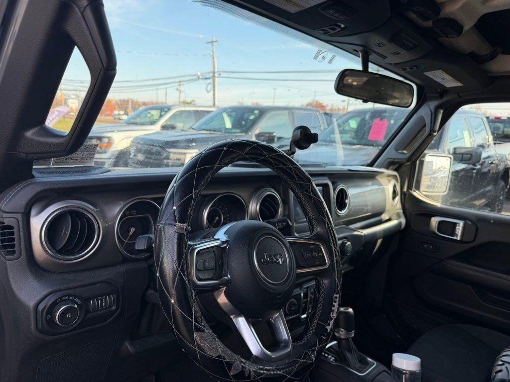 used 2019 Jeep Wrangler Unlimited car, priced at $20,995