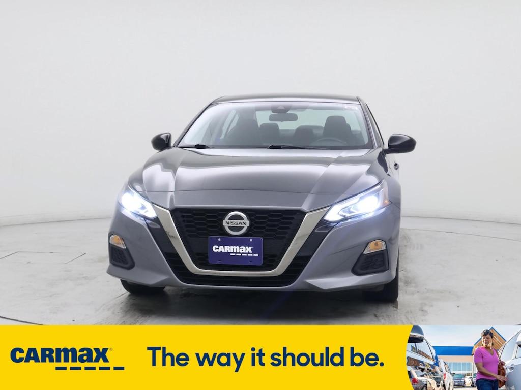 used 2022 Nissan Altima car, priced at $19,998