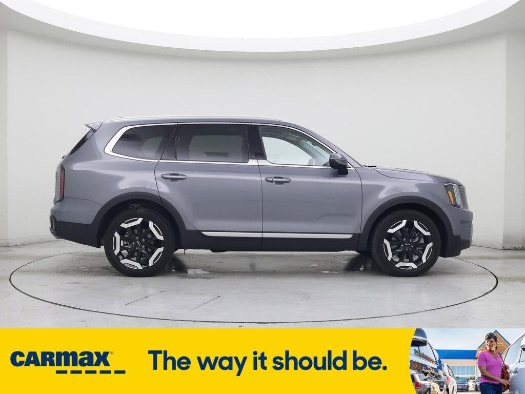 used 2024 Kia Telluride car, priced at $43,998