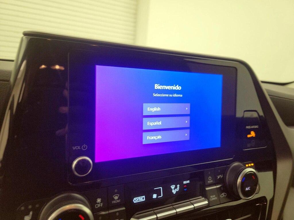 used 2023 Toyota Highlander car, priced at $41,998