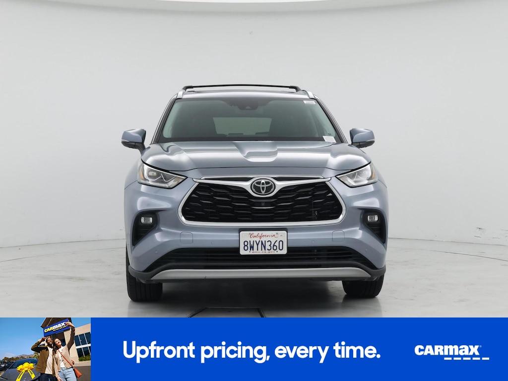 used 2021 Toyota Highlander car, priced at $36,998