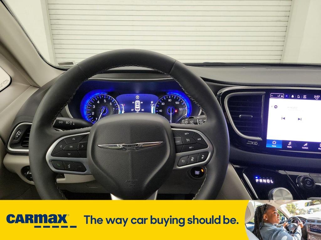 used 2022 Chrysler Pacifica car, priced at $24,998