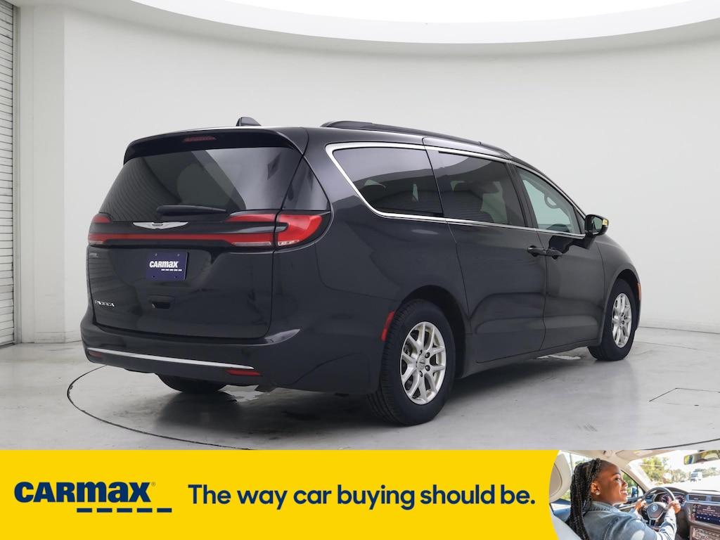used 2022 Chrysler Pacifica car, priced at $24,998