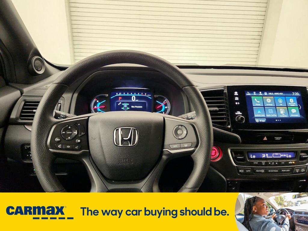 used 2022 Honda Pilot car, priced at $26,998