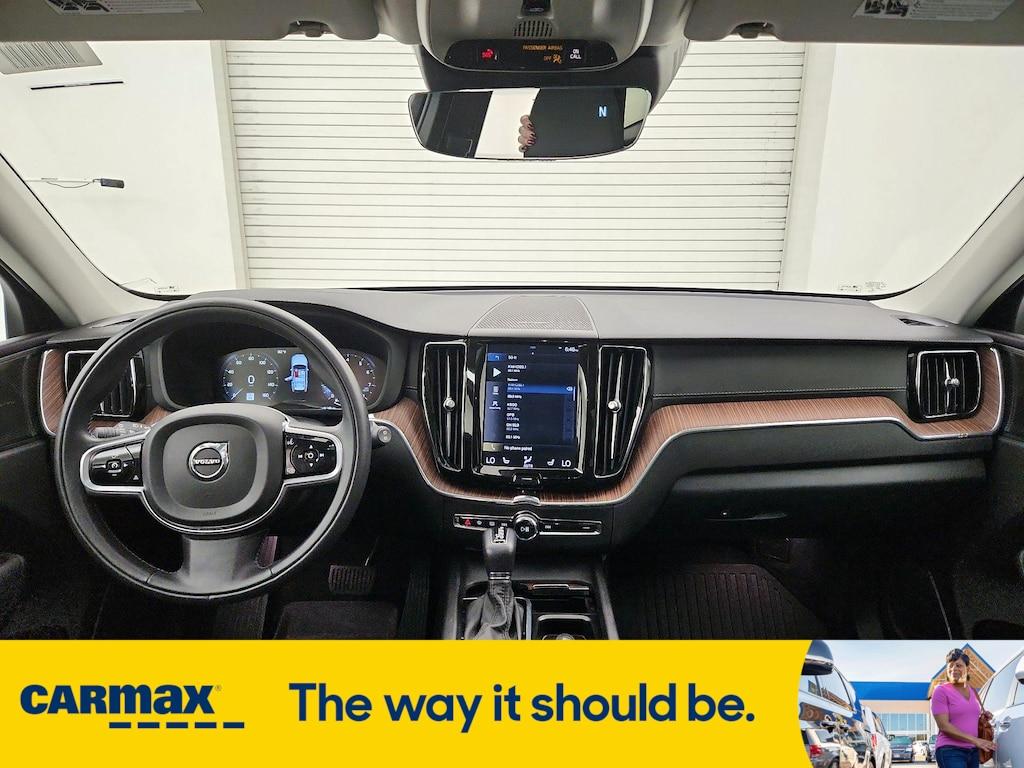 used 2020 Volvo XC60 car, priced at $32,998