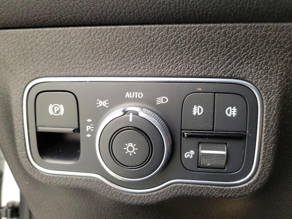used 2021 Mercedes-Benz GLB 250 car, priced at $30,998
