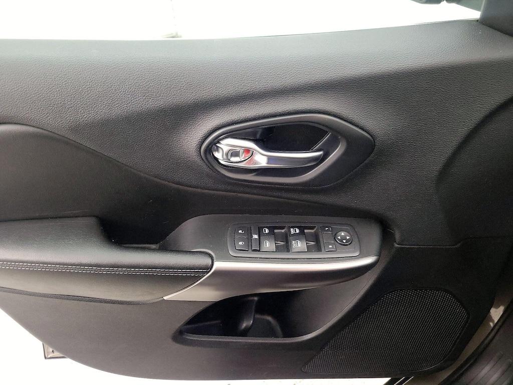 used 2019 Jeep Cherokee car, priced at $16,998