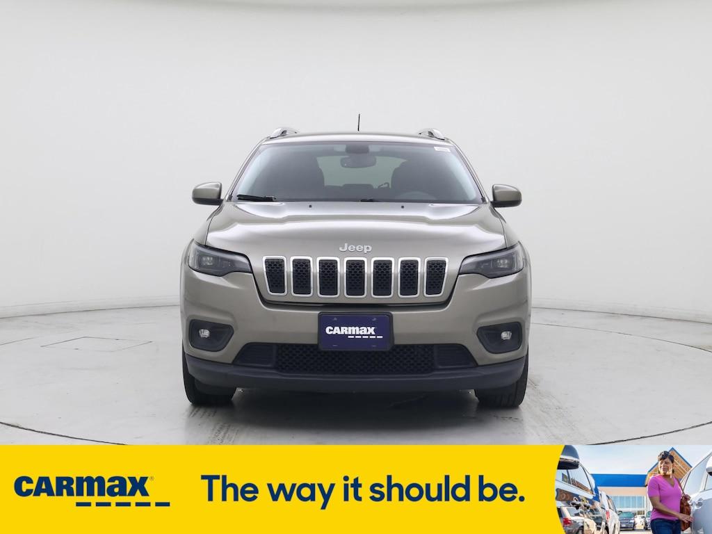 used 2019 Jeep Cherokee car, priced at $16,998