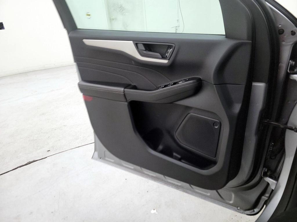 used 2022 Ford Escape car, priced at $19,998