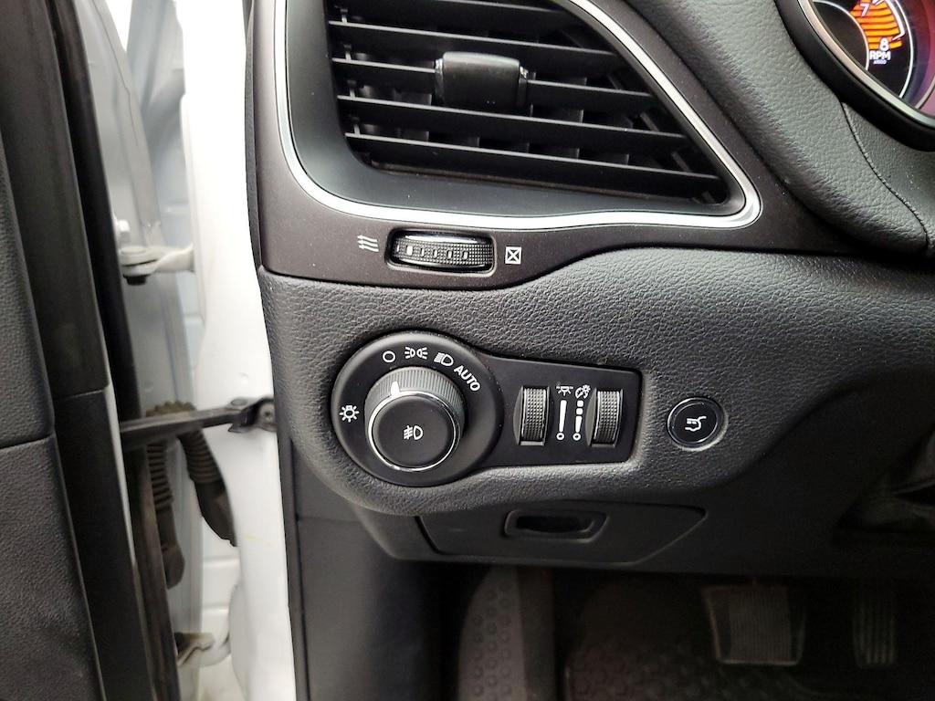 used 2020 Jeep Cherokee car, priced at $21,998