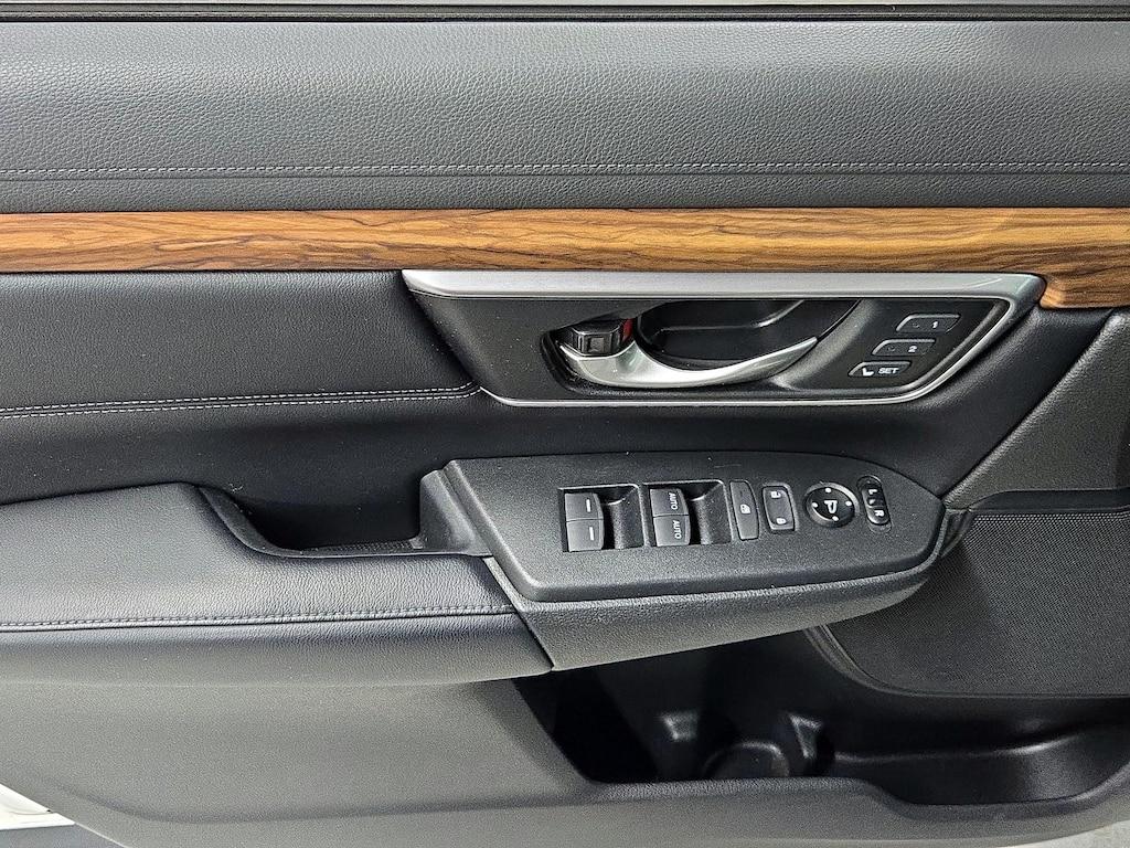 used 2018 Honda CR-V car, priced at $24,998