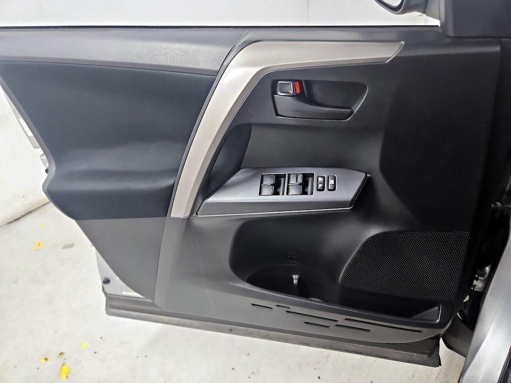 used 2018 Toyota RAV4 car, priced at $20,998