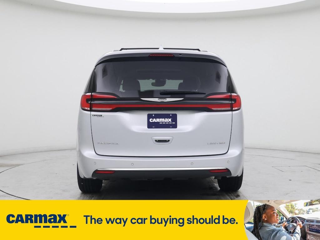 used 2022 Chrysler Pacifica car, priced at $25,998