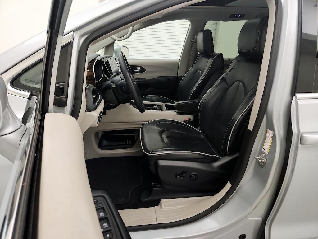 used 2022 Chrysler Pacifica car, priced at $25,998