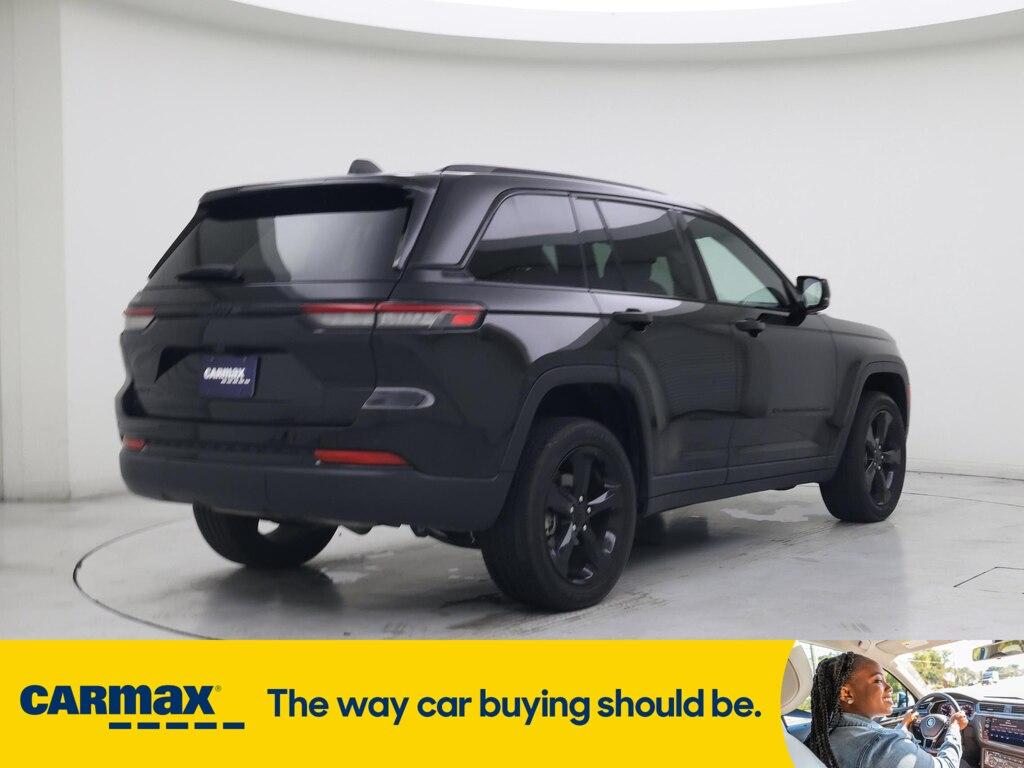 used 2022 Jeep Grand Cherokee car, priced at $34,998