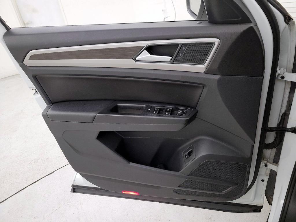 used 2018 Volkswagen Atlas car, priced at $20,998
