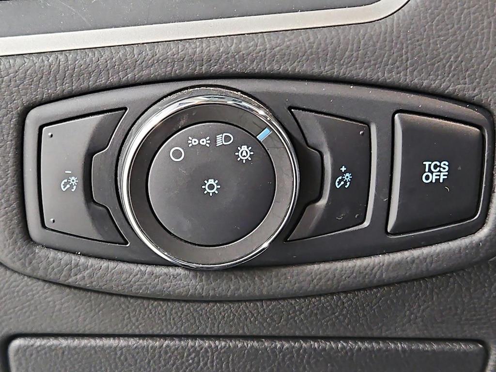 used 2022 Ford Edge car, priced at $20,998