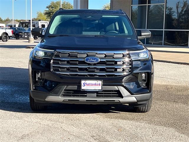 new 2025 Ford Explorer car, priced at $48,900