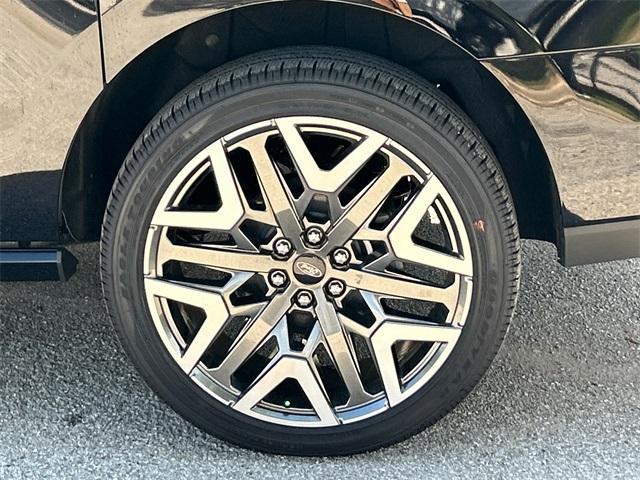 new 2025 Ford Expedition Max car, priced at $92,995