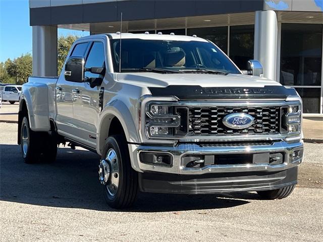 used 2023 Ford F-450 car, priced at $85,149