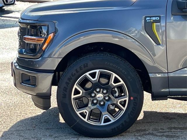 new 2024 Ford F-150 car, priced at $42,333