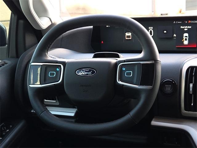 new 2025 Ford Expedition car, priced at $67,053