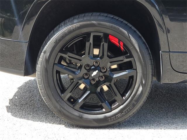 used 2020 Chevrolet Traverse car, priced at $28,811