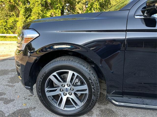 used 2023 Ford Expedition car, priced at $50,947