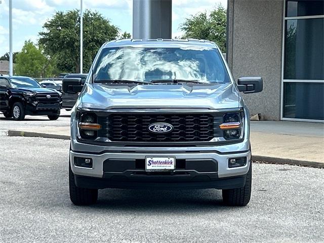 new 2024 Ford F-150 car, priced at $35,000