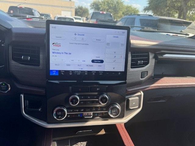 used 2022 Ford Expedition car, priced at $46,216