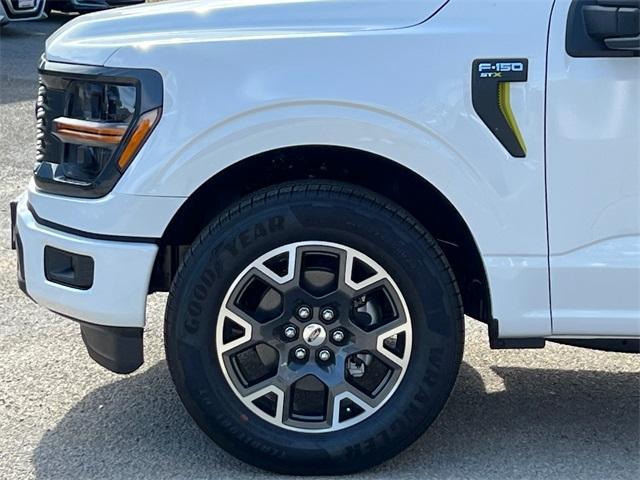 new 2024 Ford F-150 car, priced at $38,056