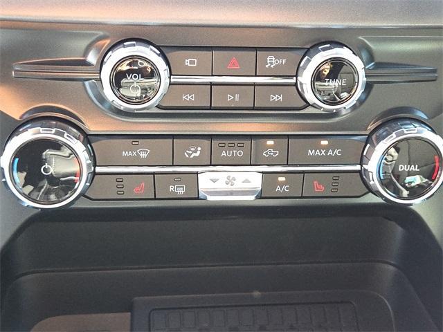 new 2025 Ford F-150 car, priced at $55,604